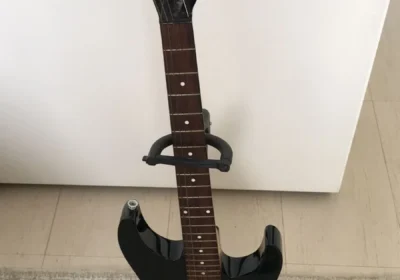 Guitare-a-vendre