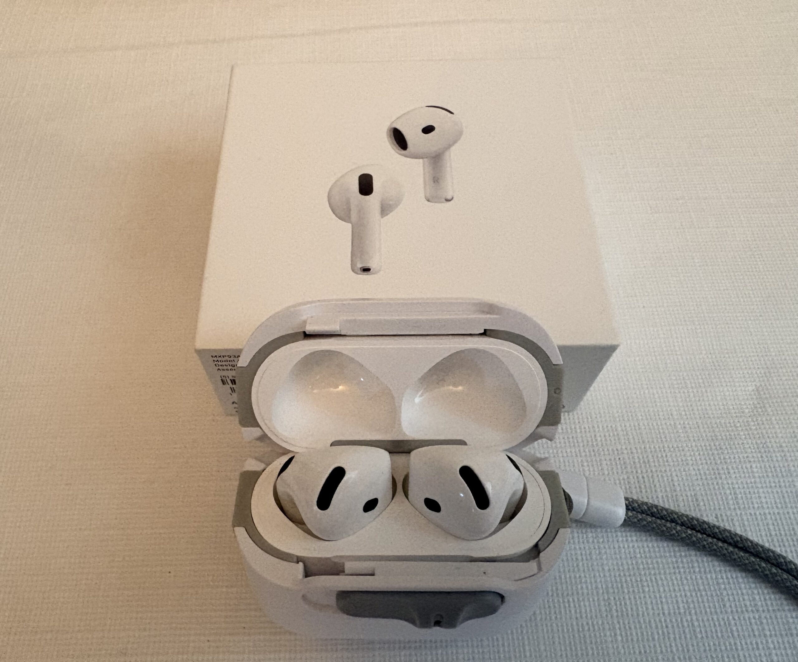 AirPods 4 avec ANC authentiques