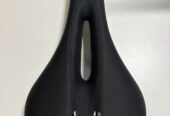 Selle de vélo Serfas Spartan-2